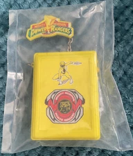 VINTAGE 1993 MIGHTY MORPHIN POWER RANGERS YELLOW BEEPER PAGER NEW IN SEALED PKG.