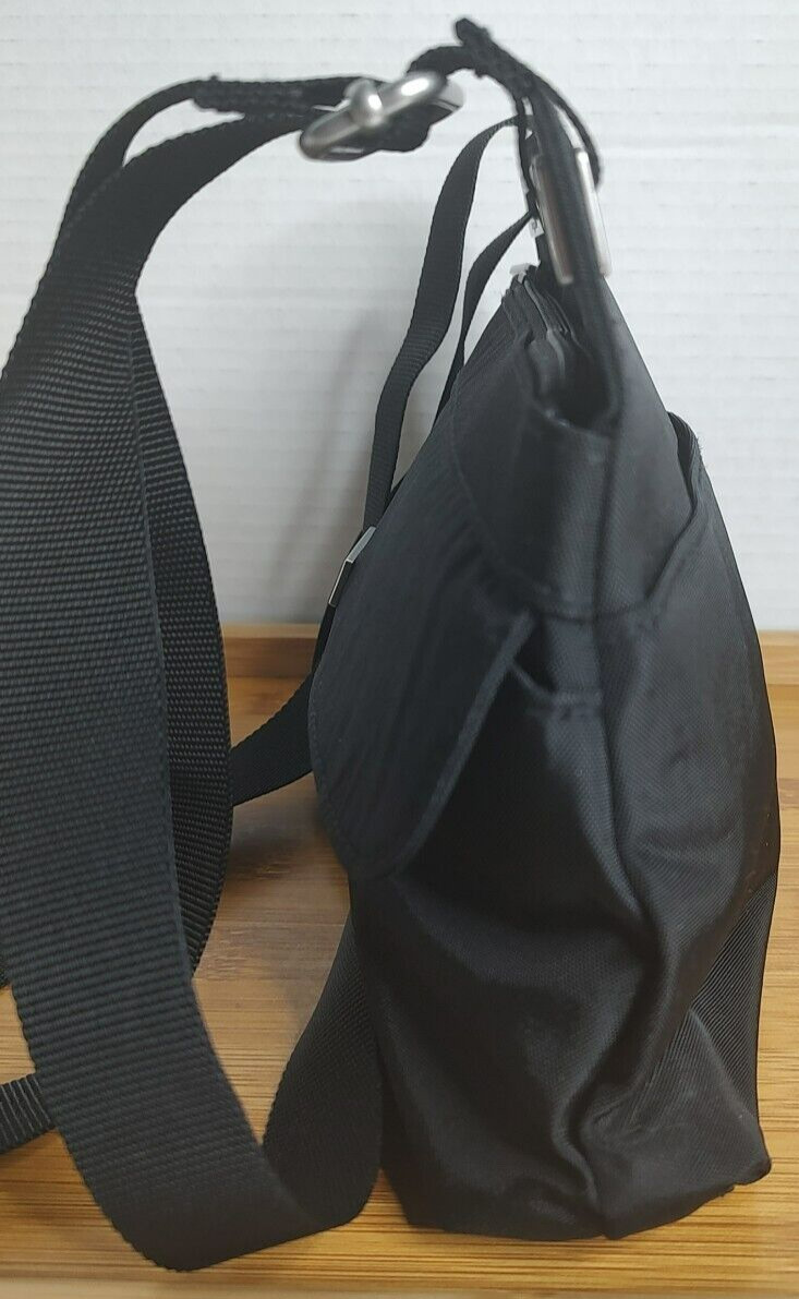 Baggallini Crossbody Small - image 6