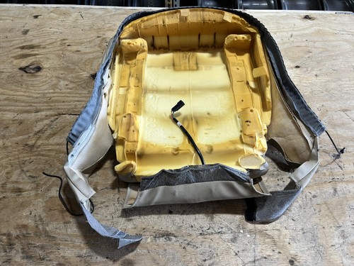 2006 C6 Corvette RH Passenger Side Lower Seat Cushion, Beige, Leather #007 - Picture 6 of 8