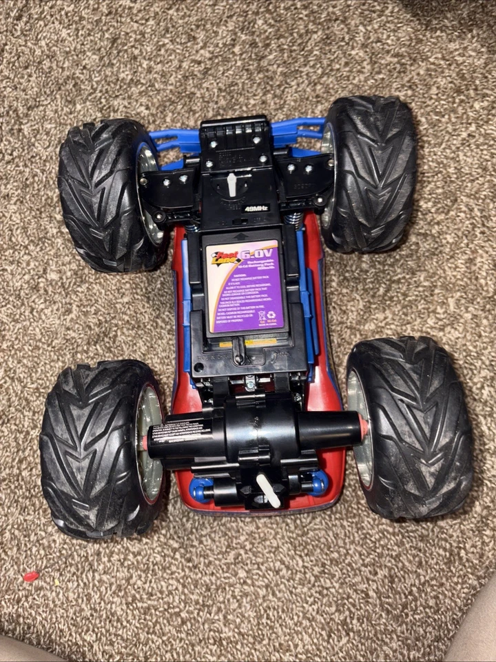 Tyco RC Spiderman Marvel Monster Jam 2002 - con cargador remoto funcionando Foto 3 de 4