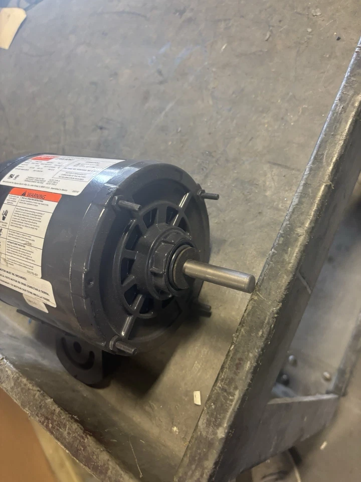 NEW NO BOX Genuine Dayton 6K406J Air Circulator Electric Motor 115v 1/4 Hp - Image 3 of 4