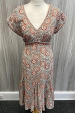 East Red Multi Floral Motifs Belted Short Sleeved VNeck Fit&Flare Dress UK12 PWM