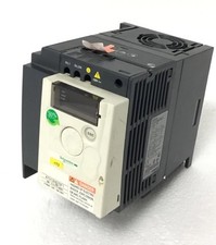 ATV12H075F1 Schneider Altivar Variable Speed Drive 1HP 0.75kW 120/240V TESTED