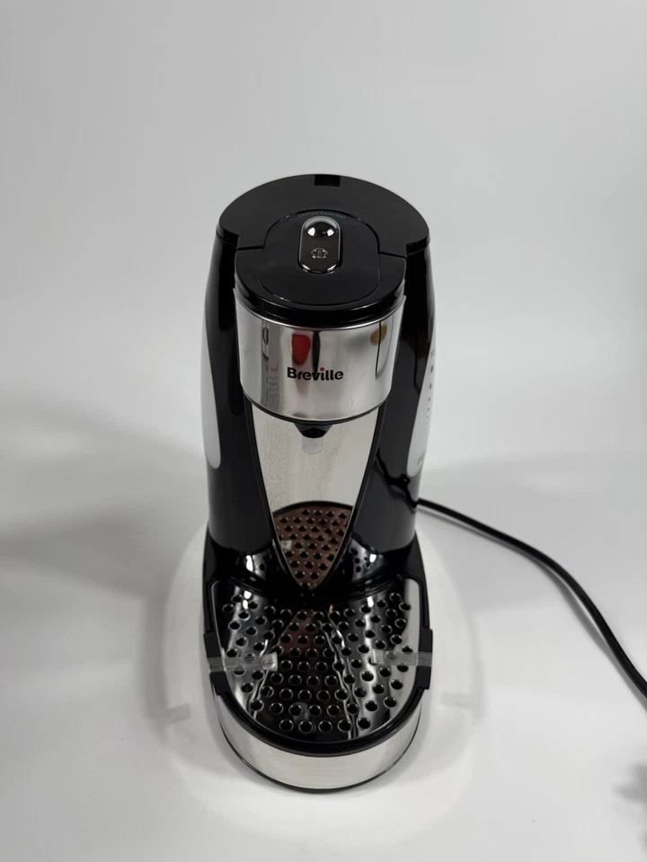 Breville HotCup Rapid Boil Hot Water Dispenser Energy Efficient 1.5 litres Black - Image 2 of 4