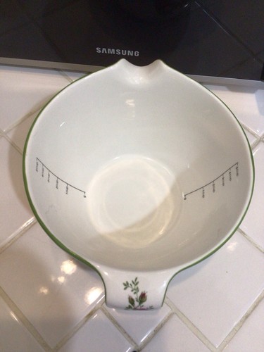 Royal Albert Old Country Roses 5 Cup Measuring Cup - Picture 3 of 8