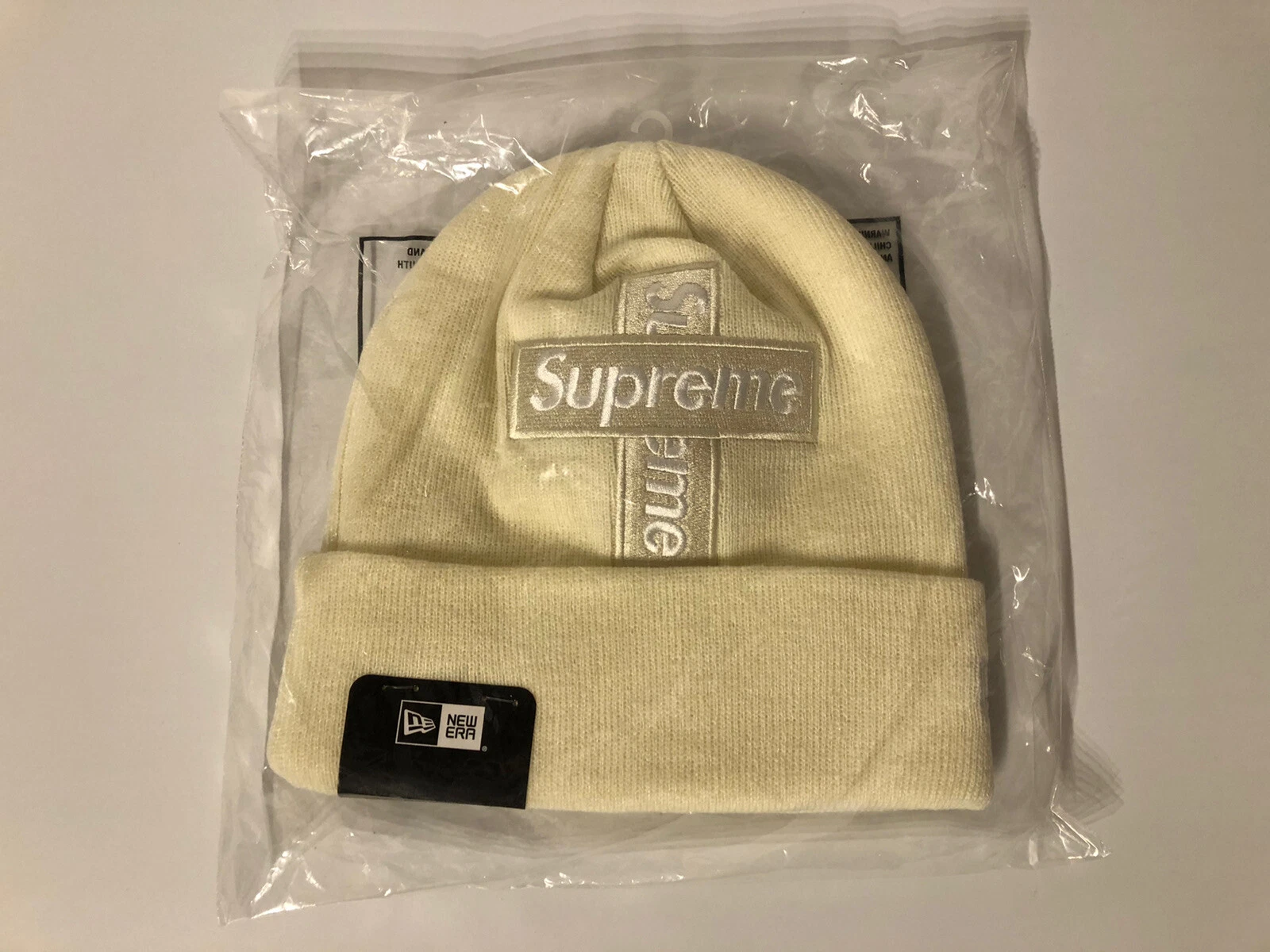 Bonnet naturel avec logo boîte croisée Supreme New Era
