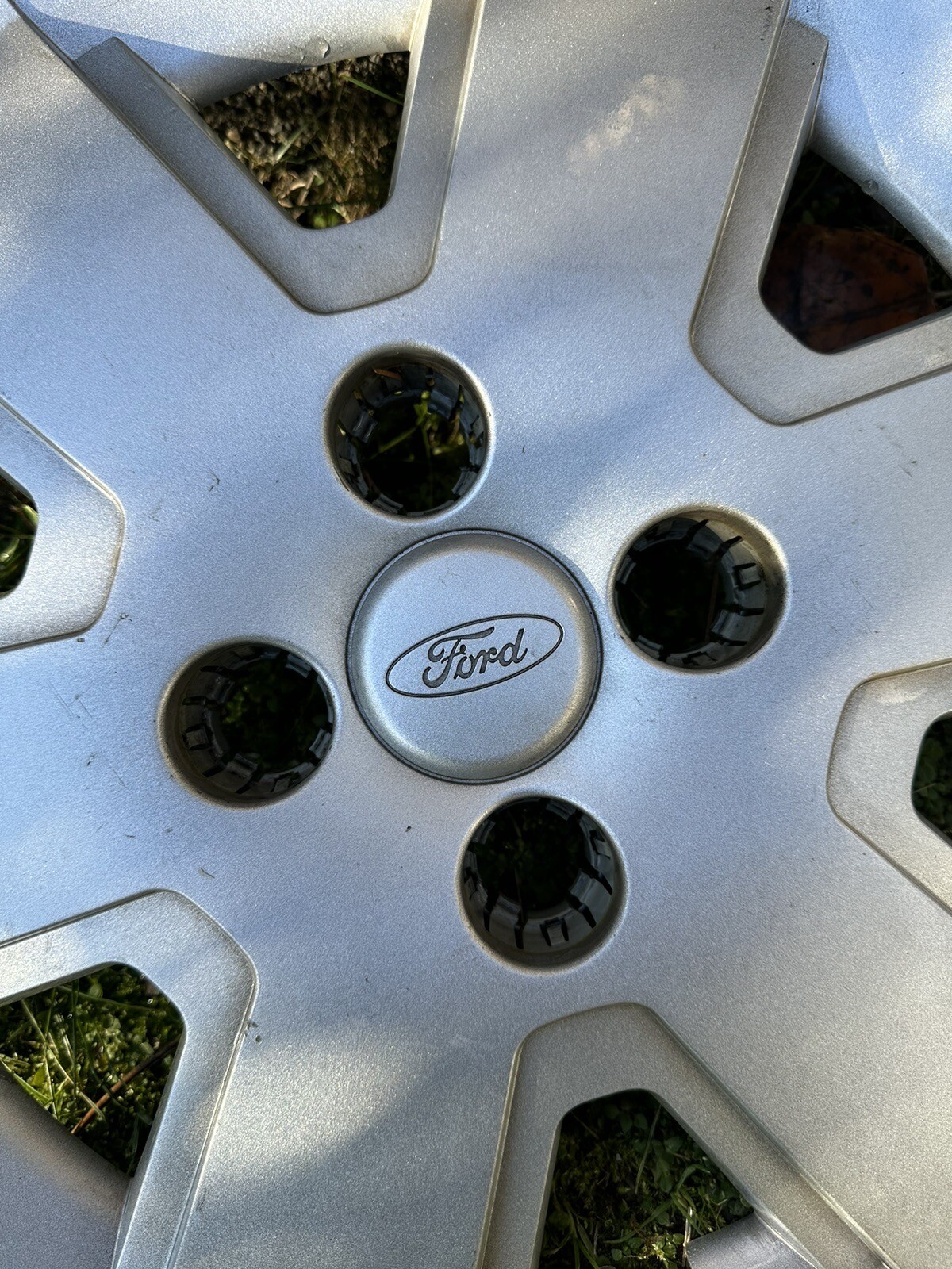 OEM 2006 2011 Ford Focus 15" Hubcap 6S431130AD Wheel Cover Free S