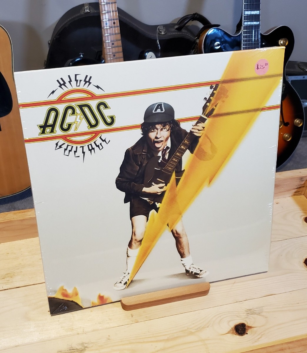 AC/DC／ハイ • ヴォルテージ　レコード Amazon.co.jp: ハイ・ヴォルテージ: ミュージック
