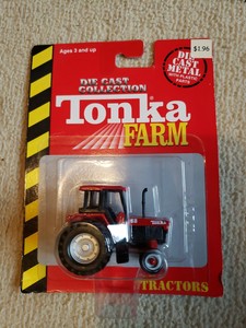 maisto new holland tractor