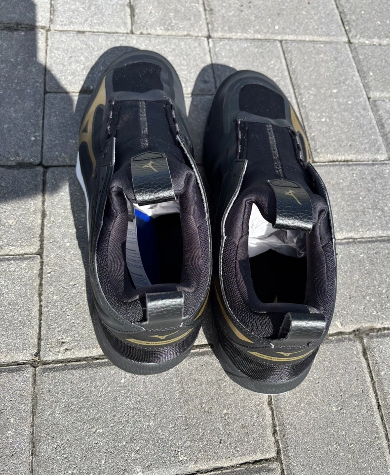 Zapato de Voleibol Mizuno WAVE MOMENTUM Negro x Dorado Talla: 14M (LEER DESCRIPCIÓN) Foto 4 de 4