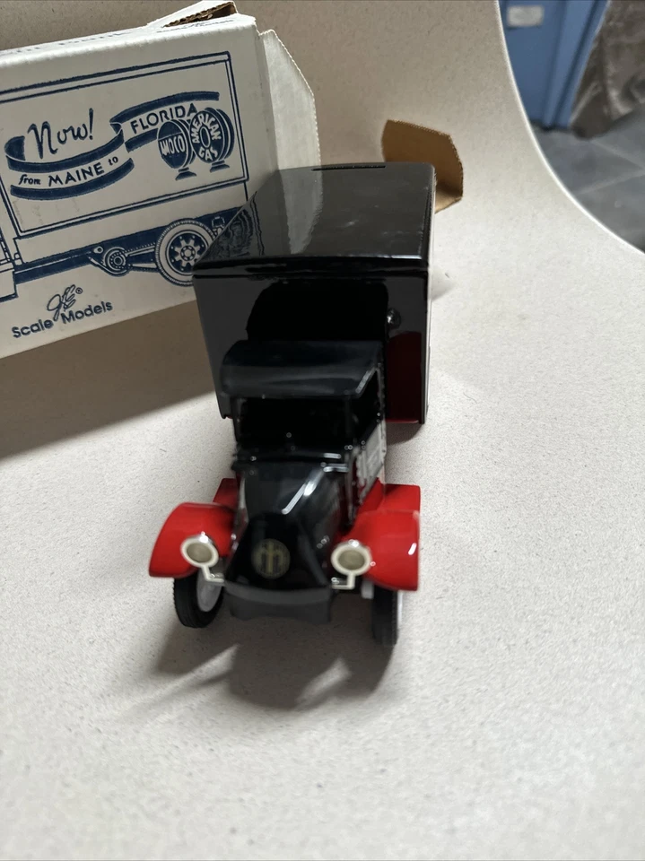 Mack Freight Amoco Bank Die Cast Limited #'d GF-8000 Motor Club Usado en Excelente Condición Ertl 1935 Foto 4 de 4