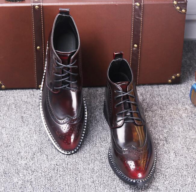 Uomini vestiti casual brogues quelle formali di merletto stivaletti scarpe sexy Uomini vestiti casual brogues quelle formali di merletto stivaletti scarpe sexy