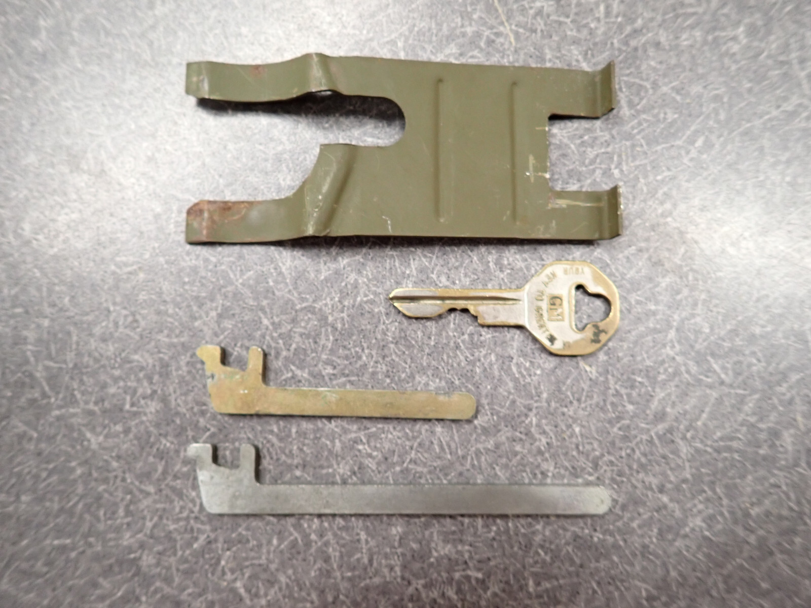 1963 Buick LeSabre Trunk Lock TriShield w/ Key & Stick & Clip & New