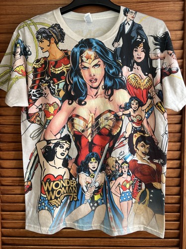 WONDER WOMAN 75TH COLLAGE Front Print Licensed Women’s Graphic Tee Shirt Medium - Picture 1 of 8