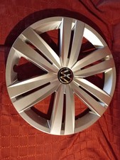 4x Neu original VW Touran / Caddy 16 Zoll Radkappen Radzierblenden 5TA601147B