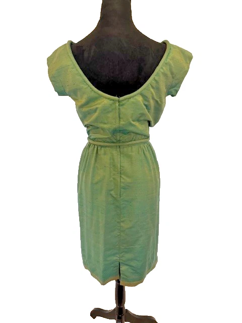 VINTAGE 1960s GOLDEN GREEN BOMBSHELL SILK COCKTAIL DRESS - Image 3 of 4