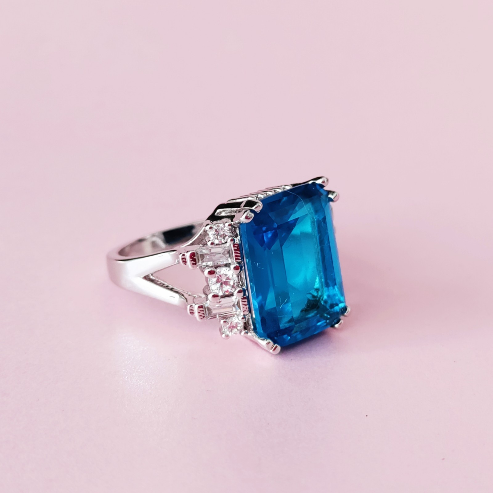 Blue Gemstone Statement Ring Size 9 - image 4