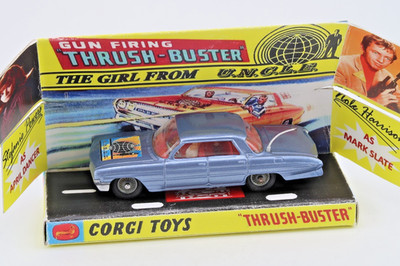 CORGI TOYS  * OLDSMOBILE SUPER 88 * THE GIRL FROM U.N.C.L.E * BLUE * 1:43