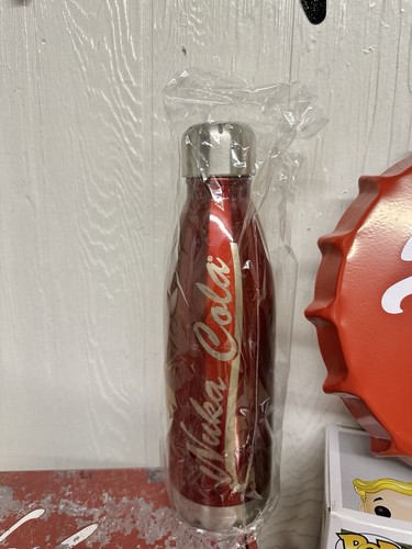 Rare Fallout Nuka Cola Stash Box NIB Fallout 4 PS4 Video Game Vault Boy Collect - Picture 8 of 16