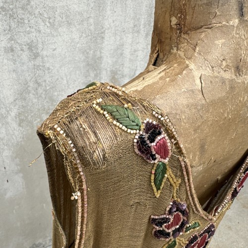 Antique 1920s Gold Lamé Metal Thread Dress Embroidered & Beaded Flowers Vintage - Picture 20 of 24