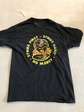 Cobra Kai Shirt Men's Medium No Mercy Tv Show Karate Tee