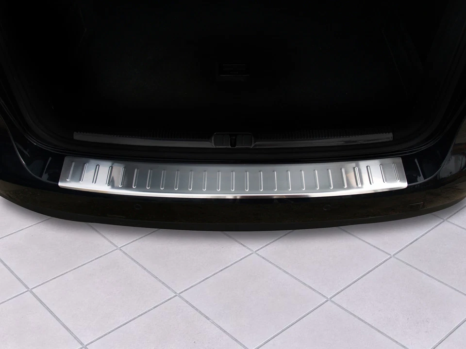 Protector de borde de carga con bisel para VW Passat B6 Variant 2005-2010 acero inoxidable - Imagen 2 de 3
