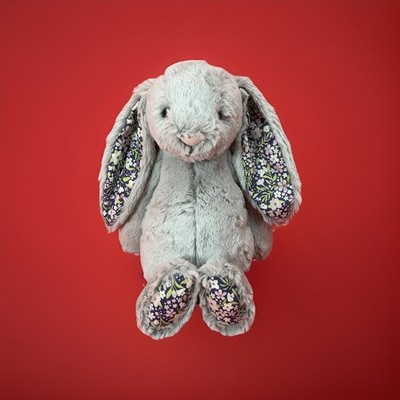  Blossom Silver Bunny Bloom Mサイズ Blossom Silver Bunny 'Bloom' – Junque Drawer Studio