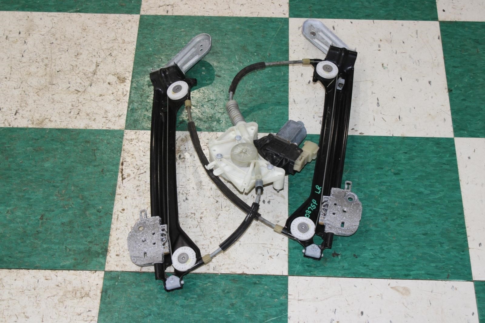 Maserati Ghibli 2014-2021 Rear Left Window regulator