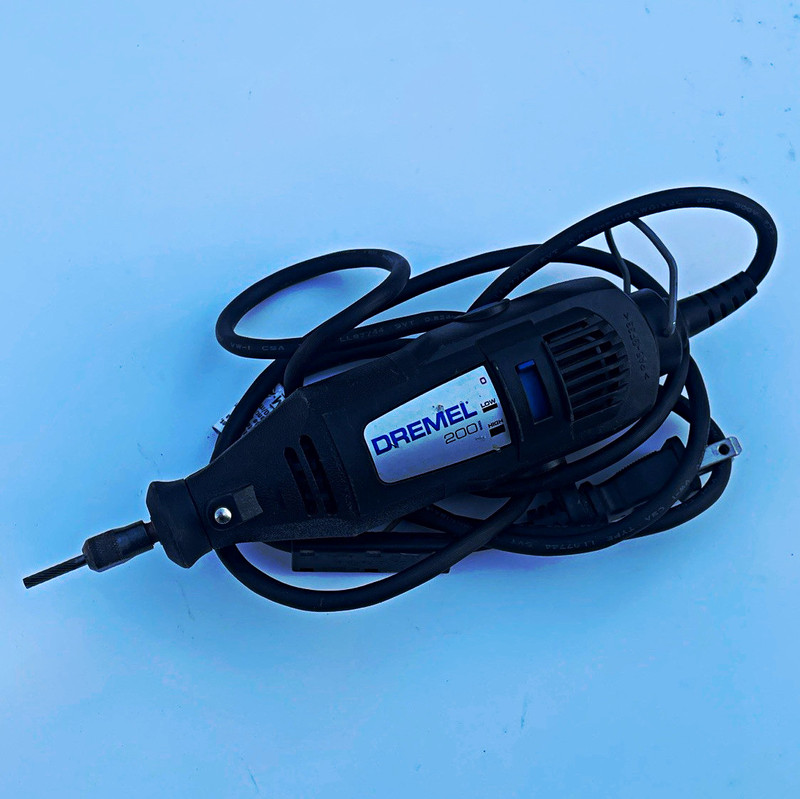 Dremel 200 Corded Electric Rotary Tool 120V Battery Included Black/Blue