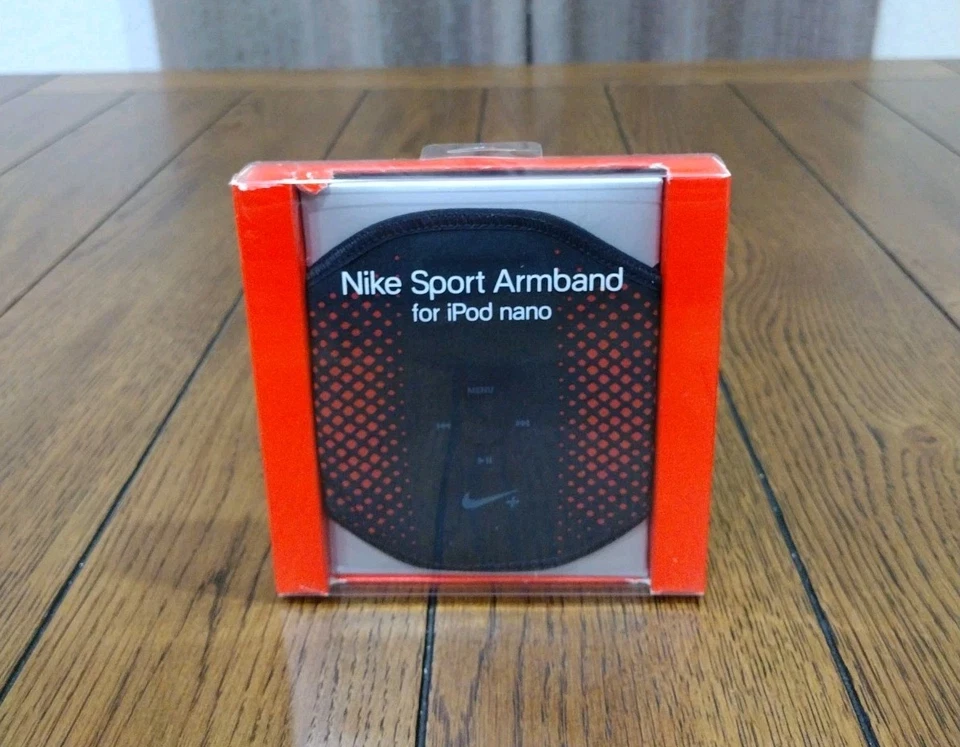(Lot of 4) Nike Sport Armband for Apple iPod Nano 1-5 GEN MSRP $120 - Image 2 of 4