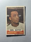 1961 Bazooka Baseball Earl Battey #28 PSA 5.5