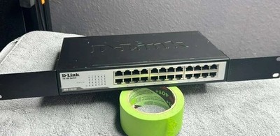D-Link DES-1024D 24-Port Fast Ethernet Unmanaged Network Switch - 3972407