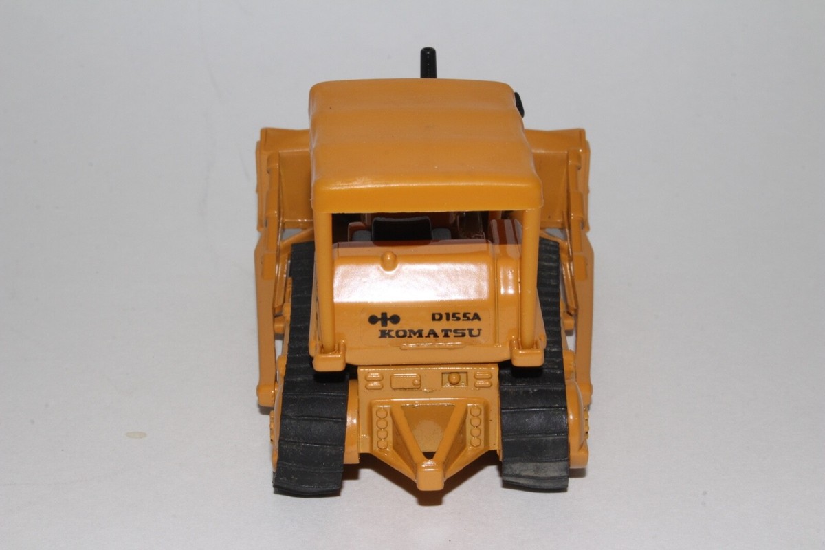 トミカ　ダンディ　小松　ブルドーザー　D155A NO.032 トミカ ダンディ 小松 ブルドーザー D155A NO.032 - メルカリ