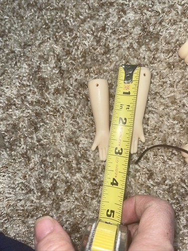 Vtg Plastic Doll Head With Hands And Feet Kit Big Brown Eyes - Picture 8 of 9