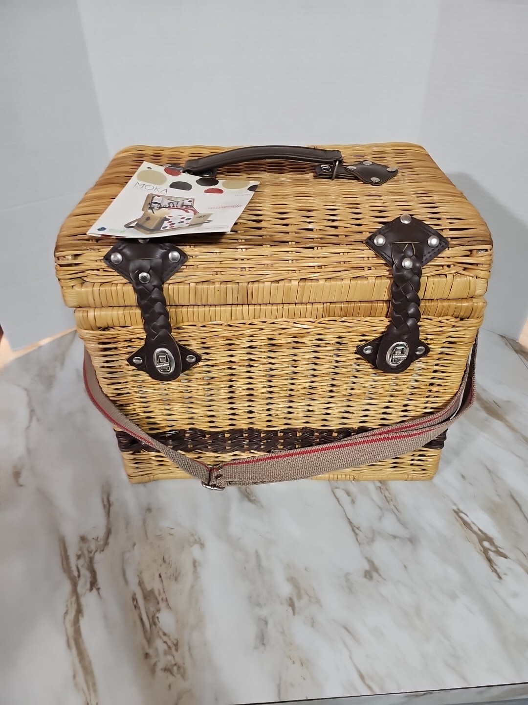 Picnic Time Yellowstone Picnic Basket Moka Collectiom  New (Read Description)