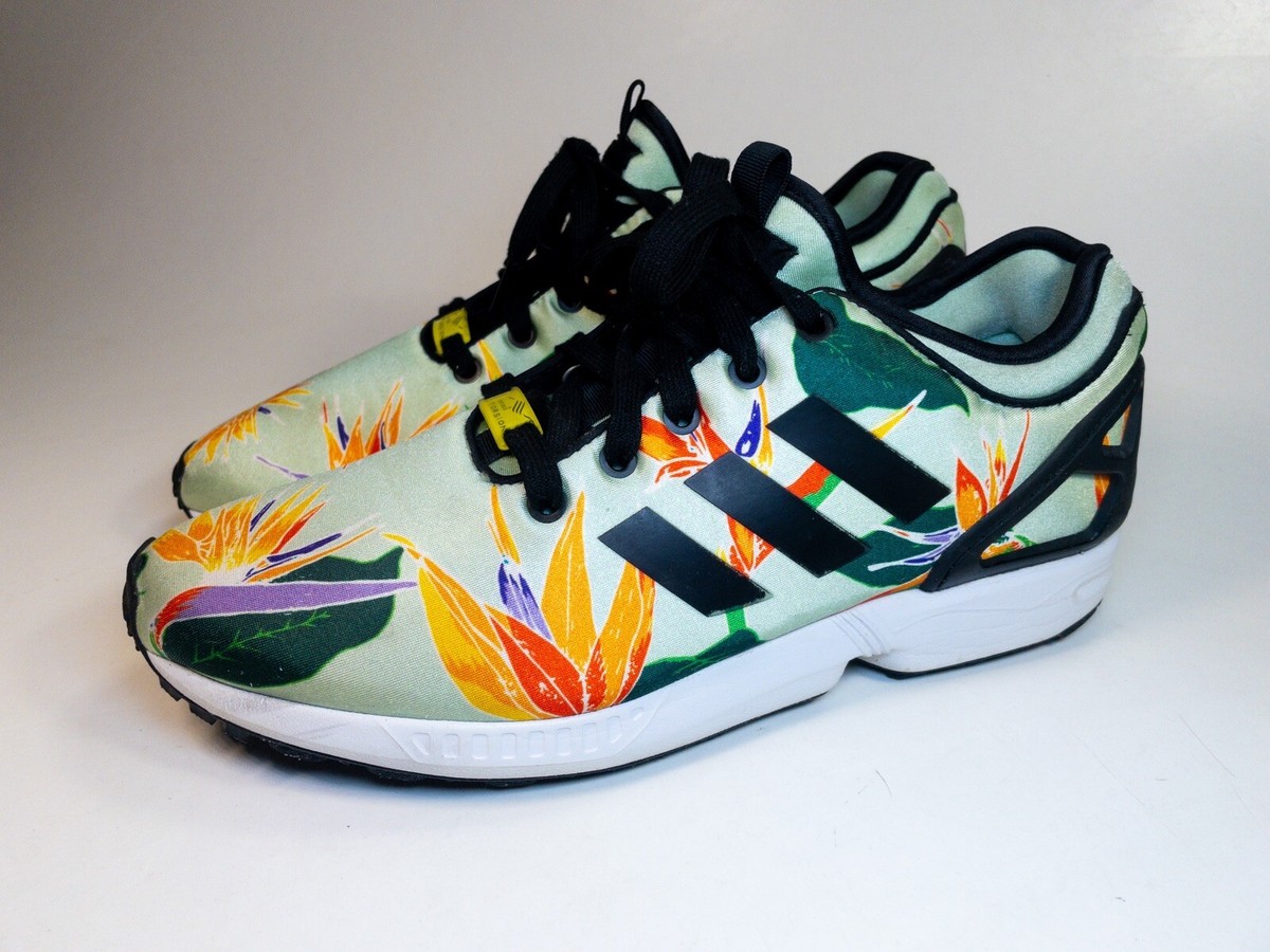 るい‼️ Amazon.com: adidas Originals Men's Shoes | Zx Flux Sneakers