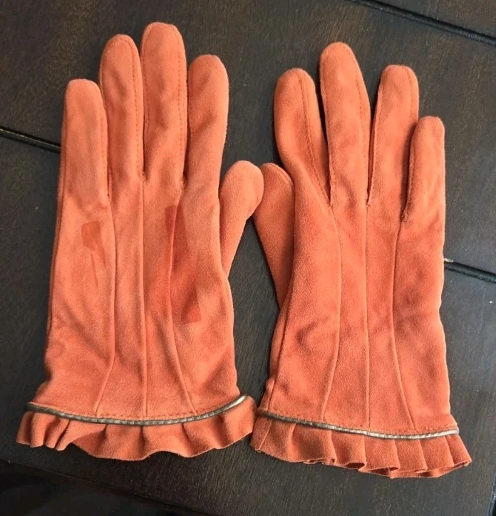 ECHO Genuine Suede Leather Ruffle Gloves Burnt Orange Fleece Lined Size Small
