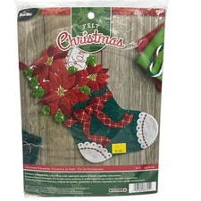 NIP 2016 Bucilla Felt Stocking Applique Kit 18" Long Christmas Poinsettia 86705