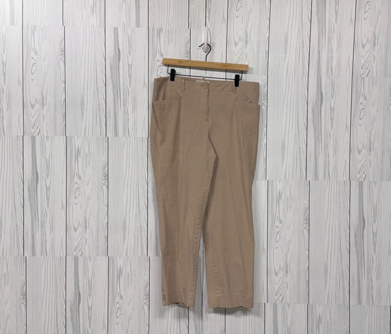 Talbots khaki pants womens size 14 straight leg hertitage fit cotton