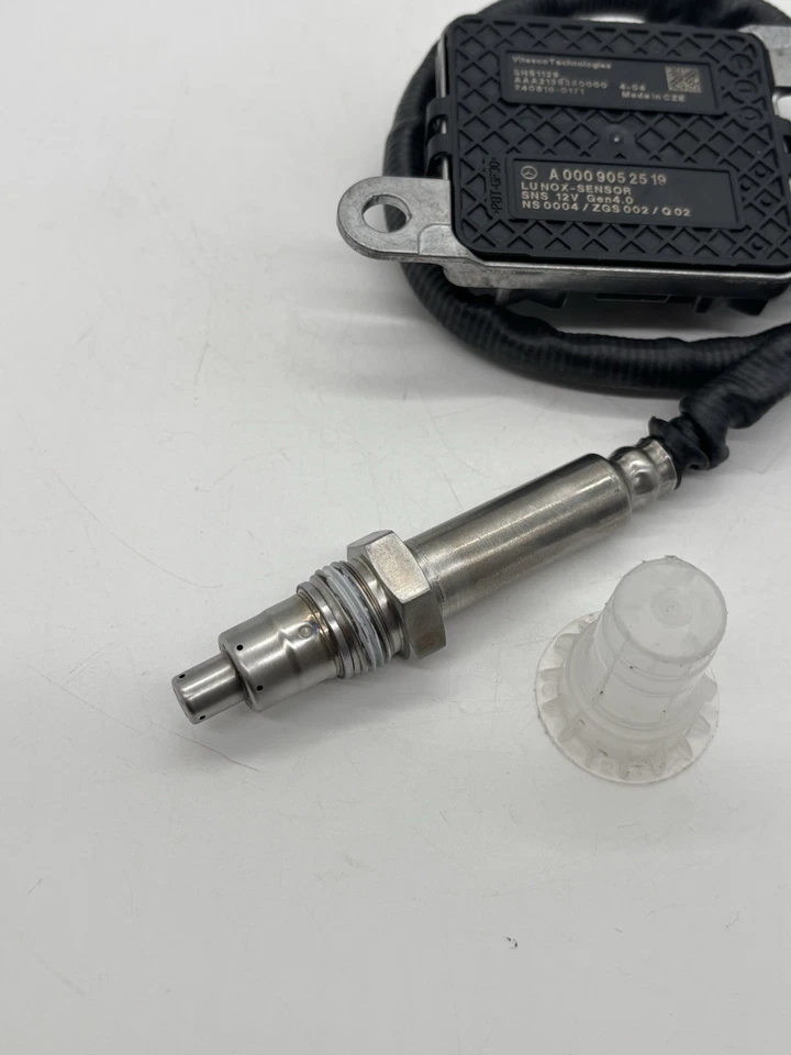 Mercedes Genuine Noxsensor Oxygen Sensor Nox Sensor Continental PDF A0009052519 - Image 3 of 4