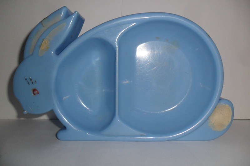 Children’s Feeding Dish  Bunny Tots Co.  Blue  1950’s
