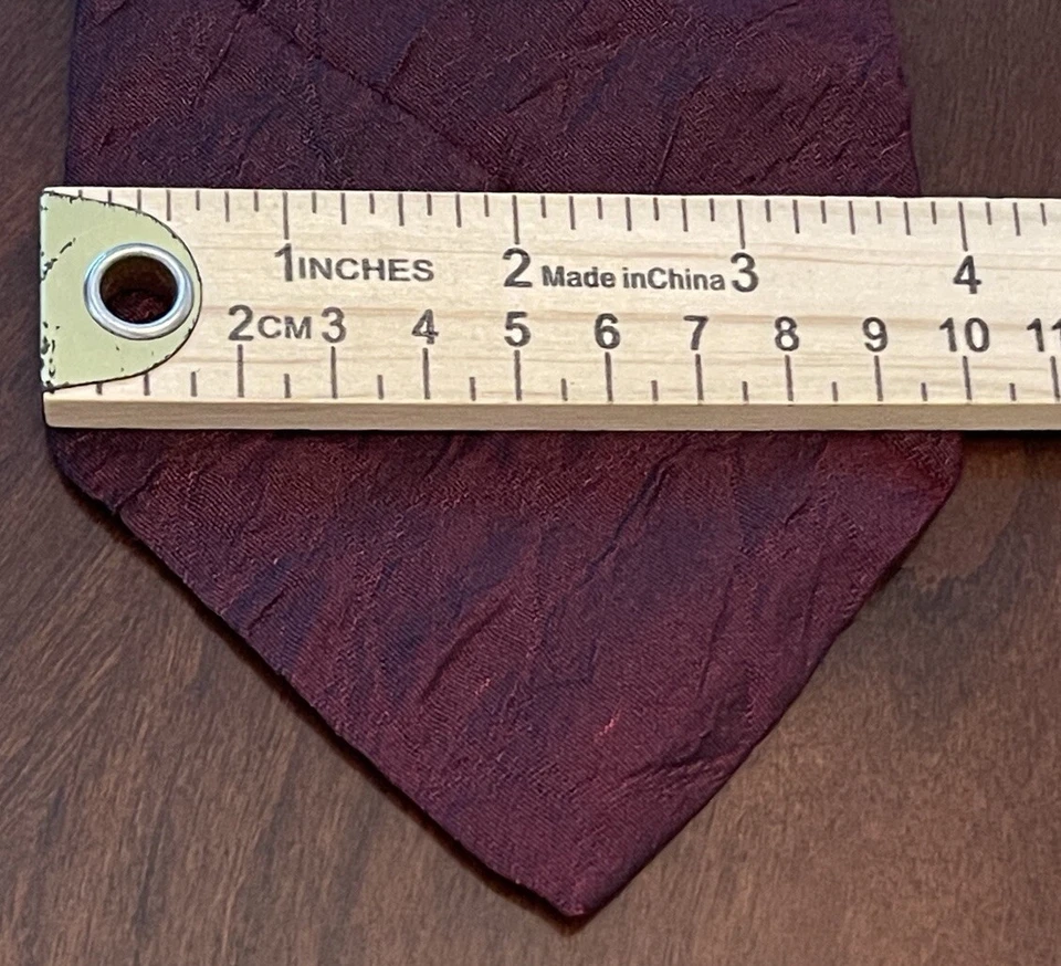 Corbata de cuello Kenneth Cole Collection Borgoña 100 % Seda para hombre hecha en EE. UU. Foto 4 de 4