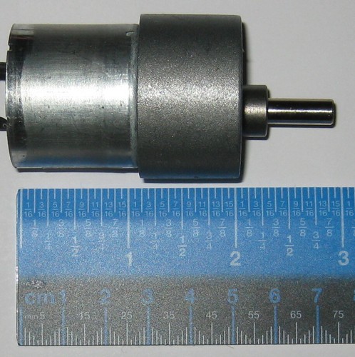 200 RPM Heavy Duty 5 V DC Gearhead Motor - Gear Reduction 5 VDC Motor w/ D Shaft - Picture 7 of 7