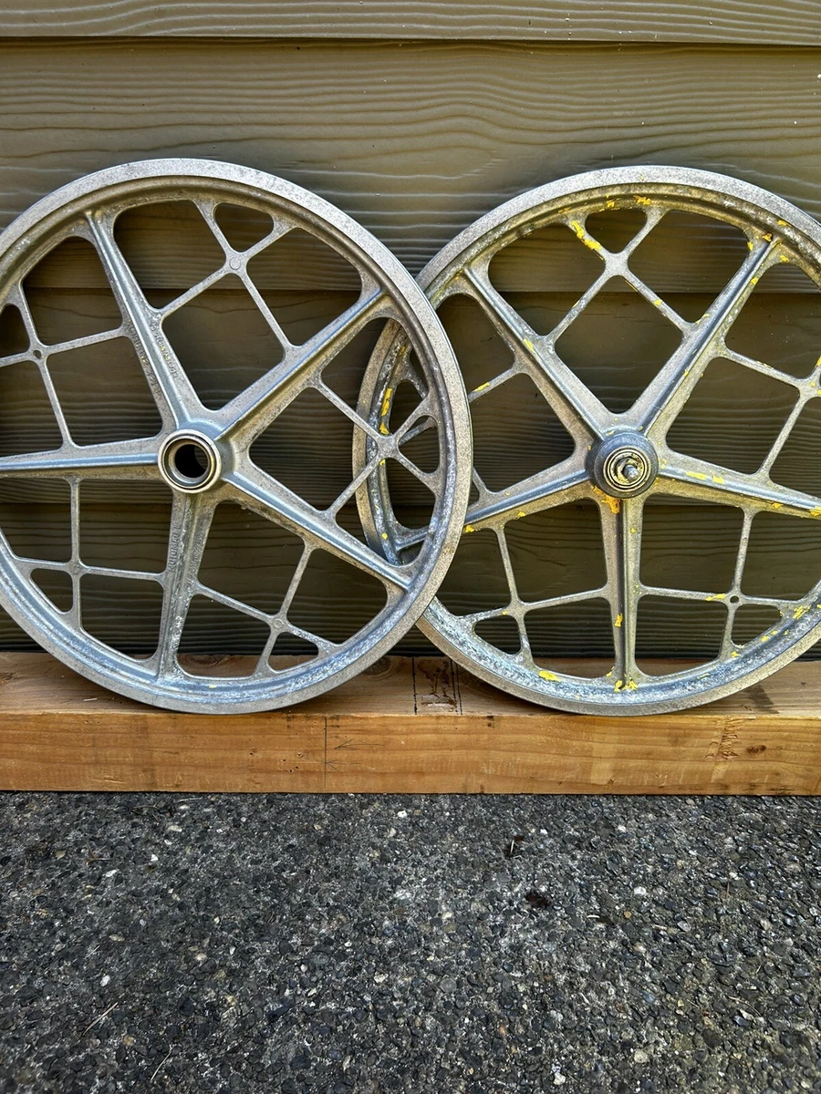 Mongoose BMX Bike-Old School Wheels & Wheelset Vintage Bike Parts