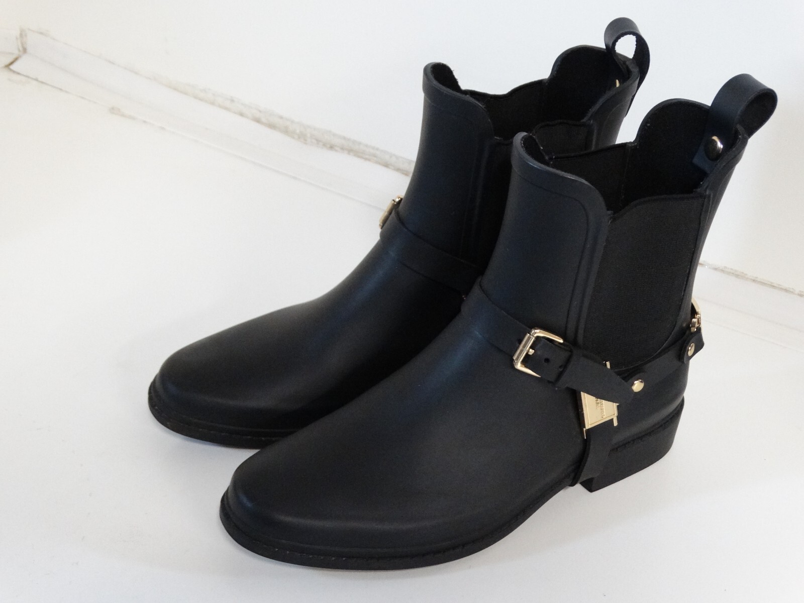 Karl Lagerfeld Paris Womens Rain Boots Size 7 Waterproof Fashion-image