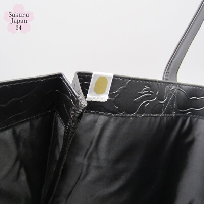 希少！A BATHING APE　LEATHER 　TAG BAG TAG A BATHING APE® Ape Head Shoulder Bag | Bape official website