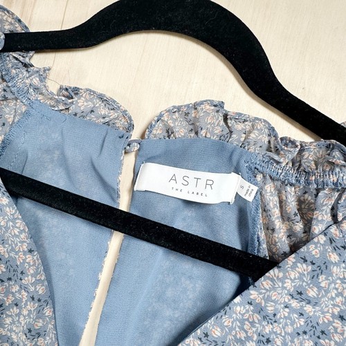 ASTR The Label Blue Multi Floral Tiered Long Sleeve Mini Dress S Lined - Picture 6 of 9