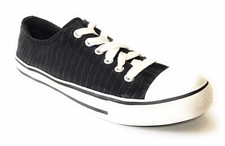 Women's  Shoes black  white stripes Size 8 Sneakers comfortable