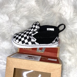 check vans size 4