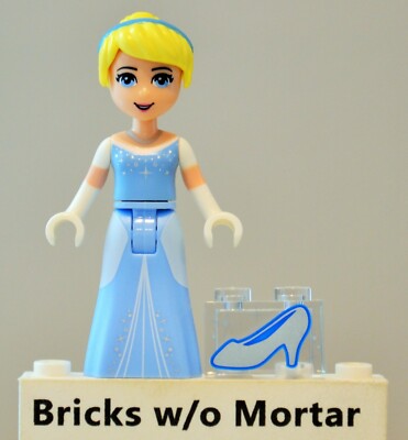 New Genuine LEGO Cinderella Minifig + Glass Slipper Brick Disney Princess 10729 